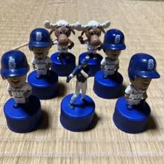 2001 Mlb editionイチロー首振りフィギュア &ロングＴシャツ MIZUNO 2001 MLB イチロー首振人形 イチロー人形 : マツダ