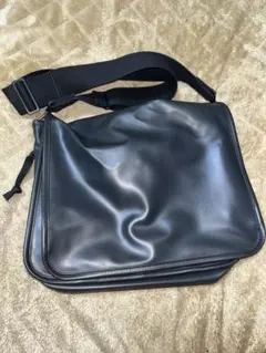 Item thumbnail for item cf3e1f7b-f364-4e3c-9a22-c91de67527f6