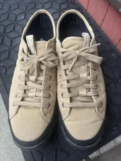 hi-tec スニーカー
