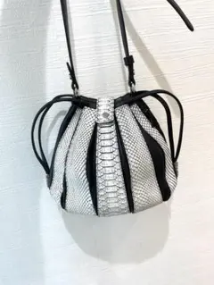 MARRONE マローネ パイソン巾着ショルダーバッグ　巾着