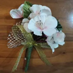 Item thumbnail for item d51a9fc0-1c3b-4d71-a50e-4522de591f9b