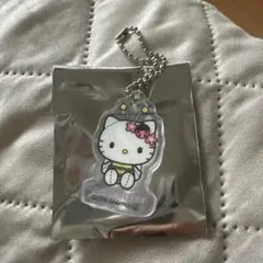 メルカリ便 タイトー限定ハローキティ アクリルチャーム