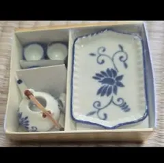 【未使用ミニチュア食器】陶器 茶器セット ティーセット　箱付