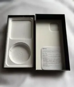 iPhone12Pro が入っていた箱