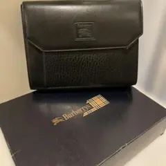 Burberry ブラックレザー クラッチバッグ