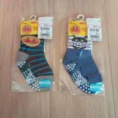 新品　未開封　２足セット　アンパンマン・バイキンマン キッズ靴下 9~14cm