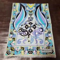 EMILIO PUCCI　シルクスカーフ