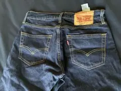 Levi's（リーバイス）のインディゴカラーのデニムパンツ
