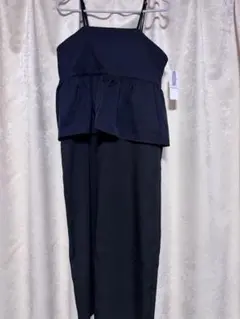 ブラックペプラムサロペットスカート