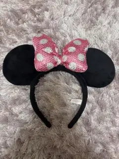 ミニーマウス カチューシャ 黒とピンク