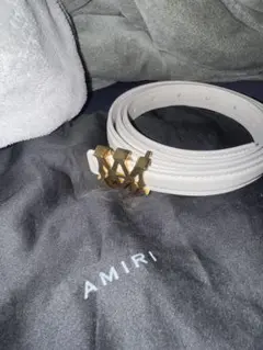 amiriレザーベルト　ホワイトゴールド