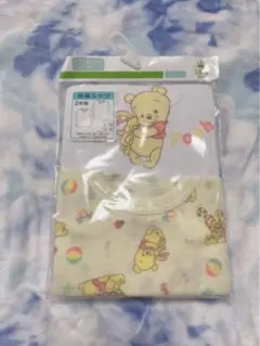 サイズ80くまのプーさん 肌着長袖2枚セットとミトン