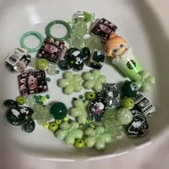 スタバ風　キャラクタービーズ　ラブブ　スヌーピー