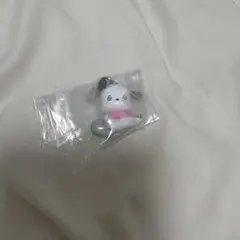 サンリオ　エモきゅん　めじるしアクセサリー　ポチャッコ