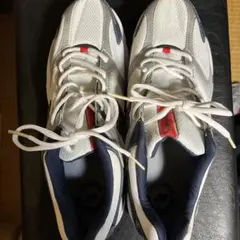 ニューバランス スニーカー