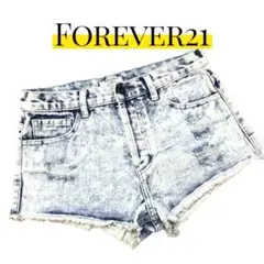 Forever21　デニムショートパンツ　クラッシュ　36サイズ