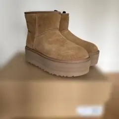 UGG アグ クラシックウルトラミニプラットフォーム新品