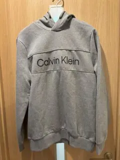 【新品・タグ付き】カルバンクライン パーカー Sサイズ calvin klein