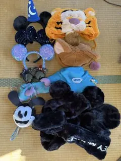 【美品】ディズニー カチューシャ・キャップセット