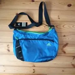 adidas ショルダーバッグ ブルー 11L 新品