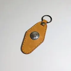 訳有　コンチョ　マヤ　プエブロ　ヌメ革　レザー　牛革　本革　革　キーホルダー
