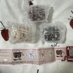 ミニブローチバニティキーホルダー ジルスチュアート ガチャ 3点セット