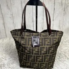 2025年最新】fendi ズッカ ハンドバッグの人気アイテム - メルカリ