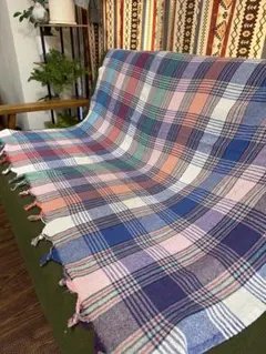 【美品、格安】マルチカラー チェック柄 ラグ