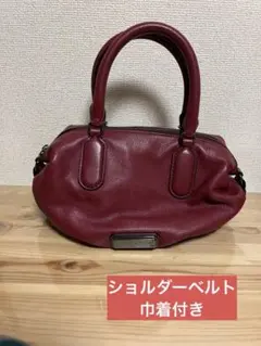 レッド ハンドバッグ