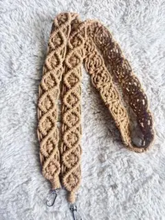 【新品・未使用】マクラメ スマホショルダーストラップ 金具2つタイプ