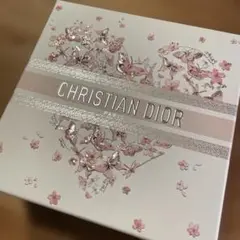 DIOR ディオール ギフトボックス 2026 桜 春