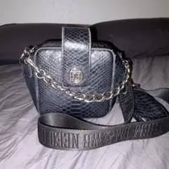 GYDAクロコダイル風ショルダーバッグ 黒