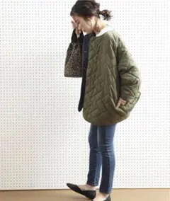 新品タグ無し美品 フリークスストア 【WEB限定】キルティングジャケットのサムネイル