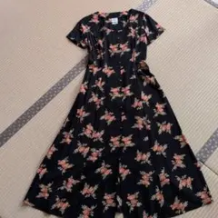 ローラアシュレイ　半袖Aラインワンピース　美品