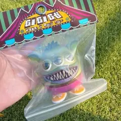 PEEK A BOO TOY GIGIGU ソフビ - メルカリ