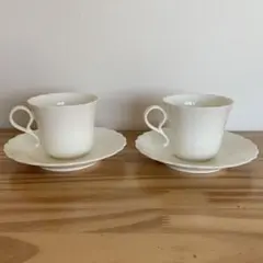 鳴海製陶(NARUMI)  シルキーホワイト　カップ&ソーサー　ペア