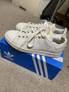adidas Stan Smith ホワイトスニーカー