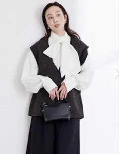 美品⭐︎ur's 2WAYブラウス　ホワイト　Sサイズ