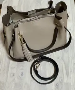 ロデスコ　RODESKO　4WAYバッグ　タッセル付き