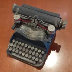 アンティーク　インテリア　タイプライター
