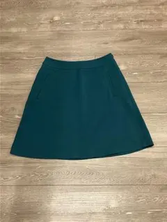 【美品】フレアスカート 深緑色 シンプルのサムネイル