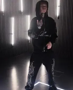 yvng patra着用 再販なし yxngbratz長袖tシャツ yvng patra着用 yxngbratz長袖tシャツ - メルカリ