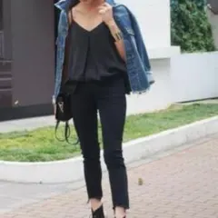 ungrid ブラックフレイドヘムストスリ