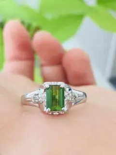 グリーントルマリンリング　プラチナ　美品 グリーントルマリン 2.06ct ダイヤモンド プラチナ リング（指輪