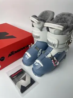 スキーブーツ 22.5