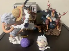 美品　ワンピースフィギュアセット　シャンクスルフィギア5ニカ　ロジャー未開封