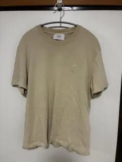 ami ベージュ Tシャツ ハート刺繍のサムネイル