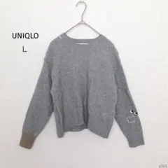 ユニクロ|プレミアムラムクルーネックセーター【Ｌ】アニア・ハインドマーチ 刺繍入
