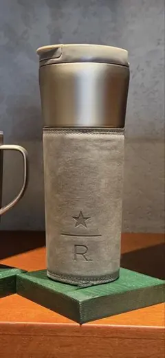 韓国スターバックスリザーブ マットグレー ウォーターボトル Amazon.co.jp: スターバックス リザーブ× ポーター ステンレス