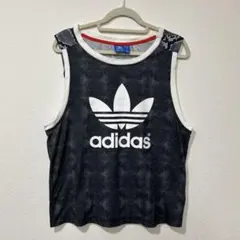 adidasオリジナル